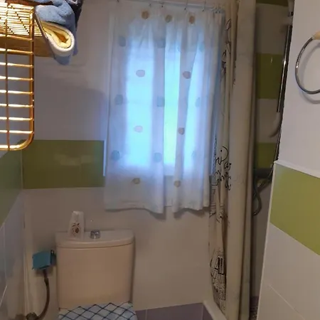 Nice With Swimming Pool 3* קוסנטיינה